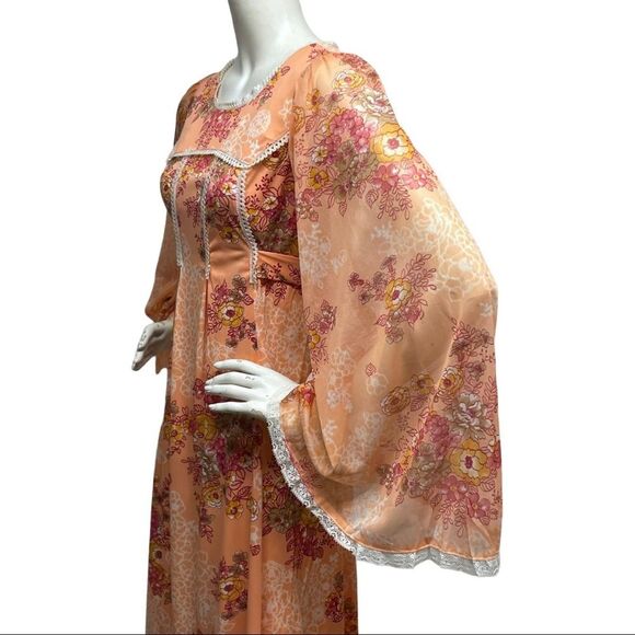 Vintage 70s Peach Floral Lace Trim Maxi Dress Goddess Cottage Core Gown XS S 2 4 - Picture 13 of 16